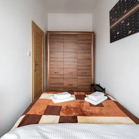 11th Floor Praga View By Bookinghost