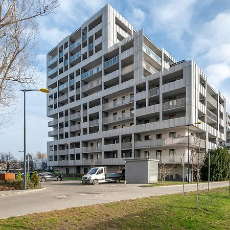 Διαμέρισμα 11th Floor Praga View By Bookinghost *