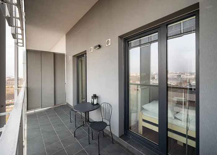 11th Floor Praga View By Bookinghost Varsó