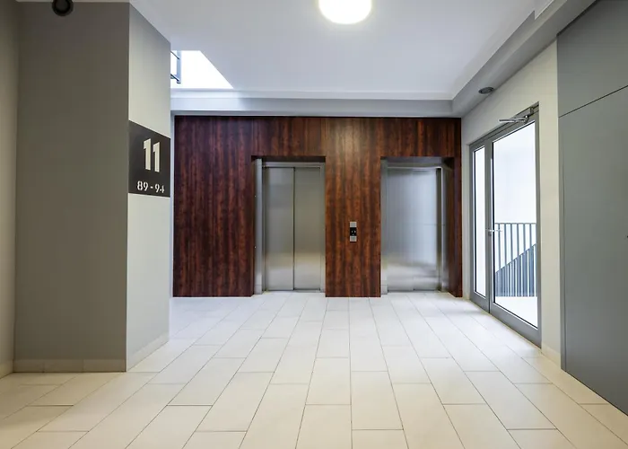 Apartman 11th Floor Praga View By Bookinghost